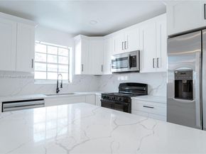 1360 SW 6th Ter, Deerfield Beach FL 33441