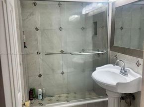 1517 NW 58th Ave, Margate FL 33063