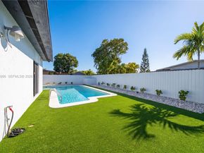 12471 SW 190th Ter, Miami FL 33177