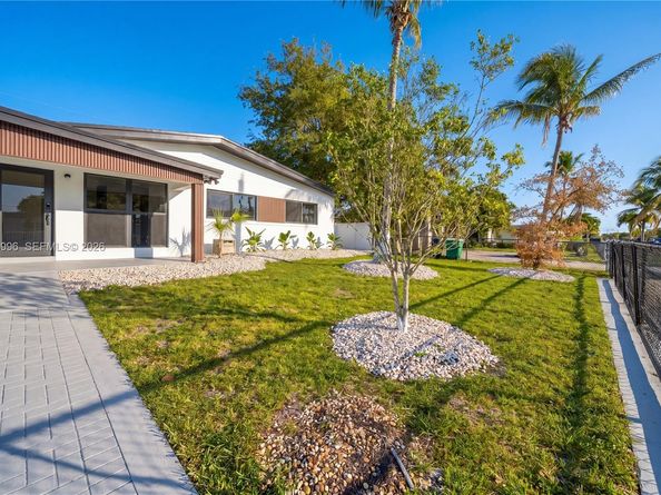 12471 SW 190th Ter, Miami FL 33177