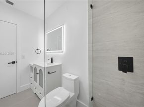12471 SW 190th Ter, Miami FL 33177