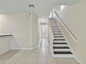 6116 E Grand Cypress Cir E, Coconut Creek FL 33073