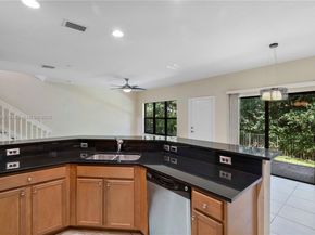 6116 E Grand Cypress Cir E, Coconut Creek FL 33073
