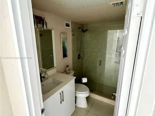 2501 S Ocean Dr 438, Hollywood FL 33019