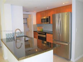 816 NW 11th St 801, Miami FL 33136