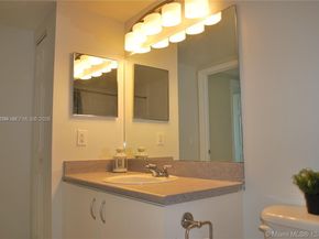 816 NW 11th St 801, Miami FL 33136