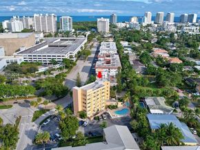 2400 NE 9th St 104, Fort Lauderdale FL 33304