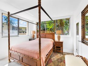 2400 NE 9th St 104, Fort Lauderdale FL 33304