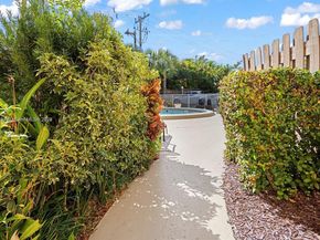 2400 NE 9th St 104, Fort Lauderdale FL 33304