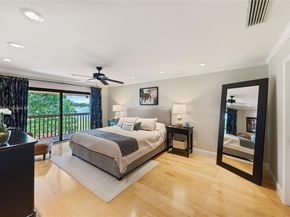 303 Saint Andrews Rd 1968, Hollywood FL 33021