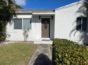 12475 NW 10th Ave, North Miami FL 33168