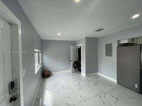 12475 NW 10th Ave, North Miami FL 33168