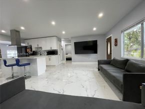 12475 NW 10th Ave, North Miami FL 33168