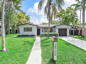 2704 Cleveland St, Hollywood FL 33020
