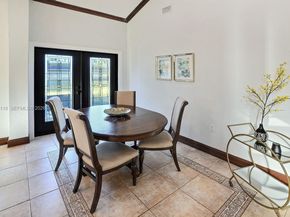 480 W Mount Vernon Dr, Plantation FL 33325