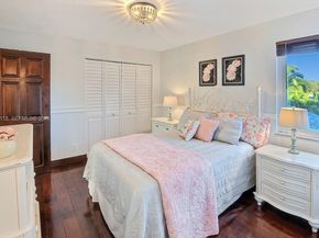 480 W Mount Vernon Dr, Plantation FL 33325
