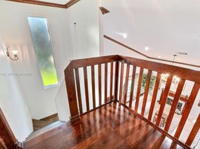 480 W Mount Vernon Dr, Plantation FL 33325