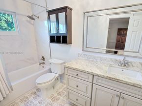 480 W Mount Vernon Dr, Plantation FL 33325