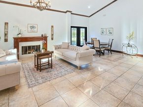 480 W Mount Vernon Dr, Plantation FL 33325