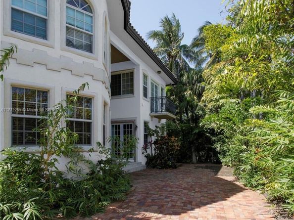 4501 N Bay Rd, Miami Beach FL 33140