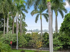 4501 N Bay Rd, Miami Beach FL 33140