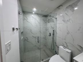 2122 NE 39th Ter, Homestead FL 33033