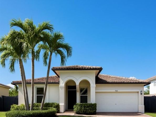 2122 NE 39th Ter, Homestead FL 33033