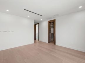 441 NW 44th St, Miami FL 33127