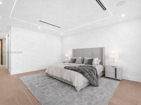 441 NW 44th St, Miami FL 33127