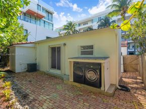 10 Century Ln, Miami Beach FL 33139