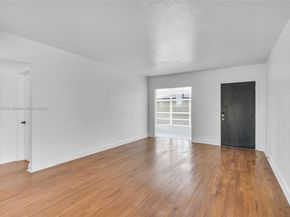 10 Century Ln, Miami Beach FL 33139