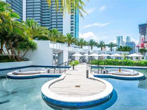 851 NE 1st Ave 2506, Miami FL 33132