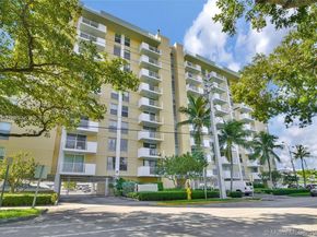 2020 NE 135th St 607, North Miami FL 33181