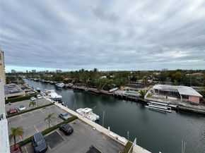 2020 NE 135th St 607, North Miami FL 33181