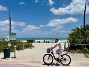 6515 Collins Ave 1505, Miami Beach FL 33141