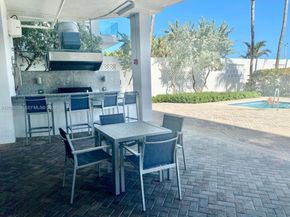 6515 Collins Ave 1505, Miami Beach FL 33141