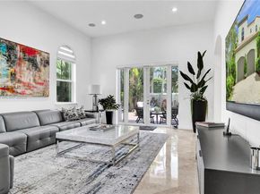 822 E Spinnaker Dr E, Hollywood FL 33019