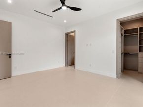 531 NE 10th Ave, Fort Lauderdale FL 33301