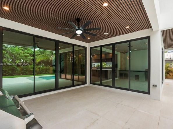 531 NE 10th Ave, Fort Lauderdale FL 33301
