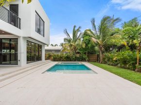 531 NE 10th Ave, Fort Lauderdale FL 33301