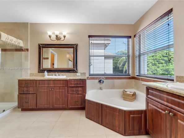 17915 SW 33rd St, Miramar FL 33029