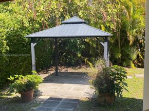 6331 SW 17th St, West Miami FL 33155