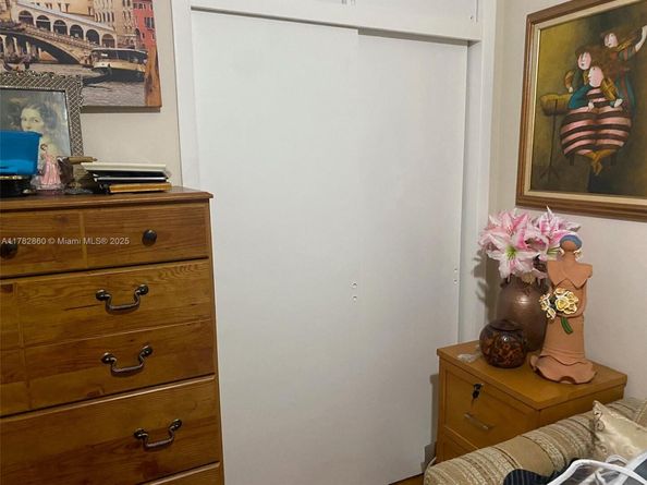 6331 SW 17th St, West Miami FL 33155