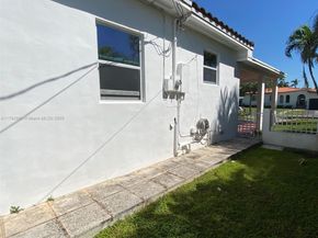 6331 SW 17th St, West Miami FL 33155