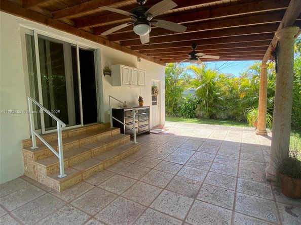 6331 SW 17th St, West Miami FL 33155