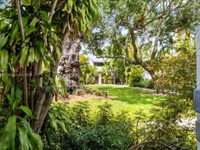 19220 NE 25th Ave 274B, Miami FL 33180