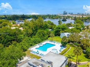 19220 NE 25th Ave 274B, Miami FL 33180
