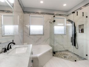 1481 NE 40th Ave, Homestead FL 33033