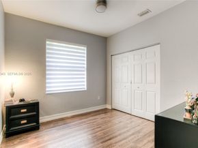 1481 NE 40th Ave, Homestead FL 33033