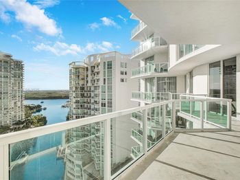 150 Sunny Isles Blvd